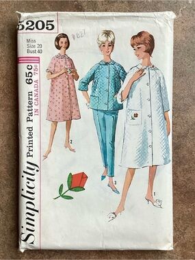 Vintage 1963 Simplicity 5205 Sewing Pattern Misses' Robe, Top & Pants 60s